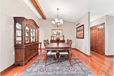 7001 Weber Road, Saint Louis, MO 63123 - Photo 14