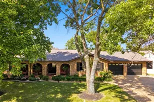 7001 Weber Rd, Saint Louis, MO 63123 - Photo 2