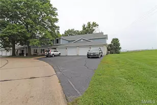 1141 Sunbolt Dr, Mehlville, MO 63129 - Photo 50