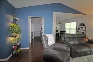 1141 Sunbolt Dr, Mehlville, MO 63129 - Photo 22
