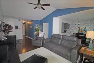 1141 Sunbolt Dr, Mehlville, MO 63129 - Photo 24