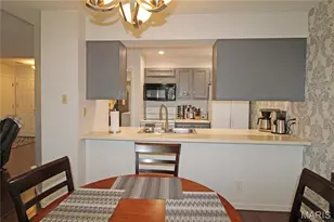 1141 Sunbolt Dr, Mehlville, MO 63129 - Photo 8