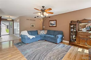 638 Oak Springs Trail Dr, Ballwin, MO 63021 - Photo 4