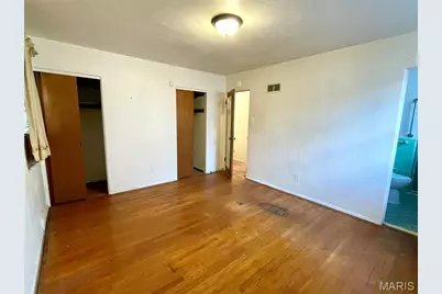 7534 Carleton Avenue, University City, MO 63130 - Photo 14