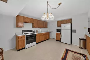 3616 Taylor Ave, Bridgeton, MO 63044 - Photo 32