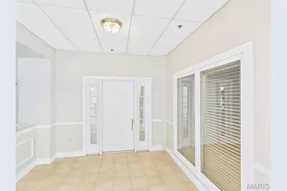 400 S 14th Street #1204, Saint Louis, MO 63103 - Photo 2