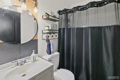 1826 Oliveto Lane, Hazelwood, MO 63042 - Photo 12