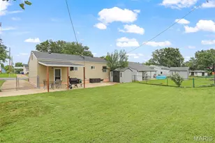 4212 Sweet Gum Dr, Saint Louis, MO 63125 - Photo 24