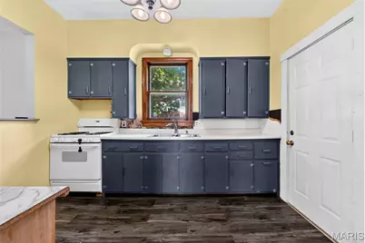 306 Wood Street, O'Fallon, MO 63366 - Photo 14