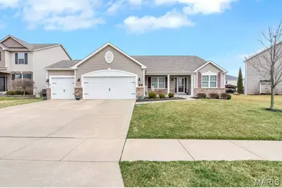 178 Oakhurst Drive, O'Fallon, MO 63368 - Photo 2