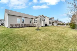 178 Oakhurst Dr, O'Fallon, MO 63368 - Photo 40