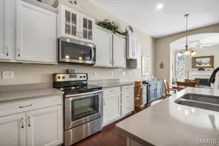 178 Oakhurst Dr, O'Fallon, MO 63368 - Photo 4