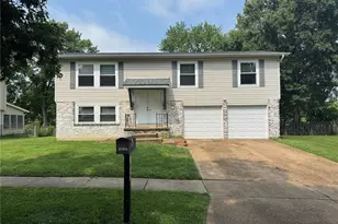 5817 Dove Meadow Ct, Unincorporated, MO 63129 - Photo 1