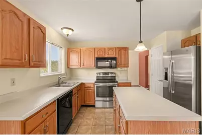 1252 Caribou Run, O'Fallon, MO 63366 - Photo 2