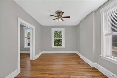 4220 Wyoming Street, Saint Louis, MO 63116 - Photo 22