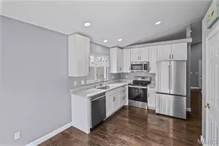 2423 Shiva Ct, Ballwin, MO 63011 - Photo 10