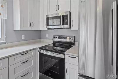 2423 Shiva Court, Ballwin, MO 63011 - Photo 12