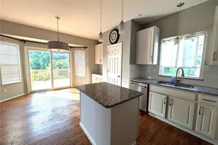 9104 Cedarberry Cir, Saint Louis, MO 63123 - Photo 12