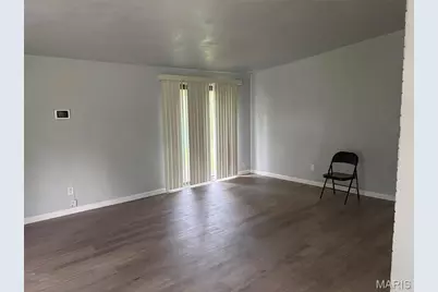 8435 Midwood Avenue, Berkeley, MO 63134 - Photo 10