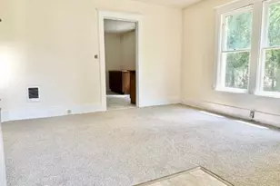 808 Vermont St, Hannibal, MO 63401 - Photo 6