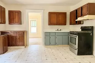 808 Vermont St, Hannibal, MO 63401 - Photo 16