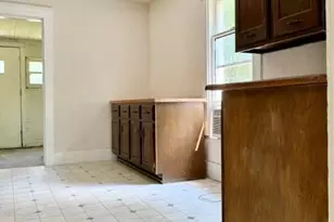 808 Vermont St, Hannibal, MO 63401 - Photo 12