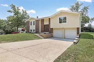 1218 Wood Station Pl, Manchester, MO 63021 - Photo 2
