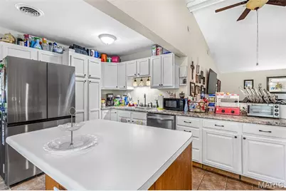 13 Russell Drive, Bismarck, MO 63624 - Photo 8