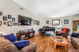 13 Russell Dr, Bismarck, MO 63624 - Photo 12