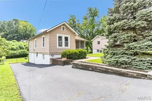 8524 Betty Lee Ave, Saint John, MO 63114 - Photo 16