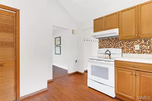 8524 Betty Lee Ave, Saint John, MO 63114 - Photo 28