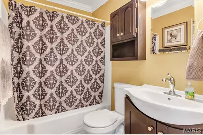 8524 Betty Lee Avenue, Saint John, MO 63114 - Photo 6