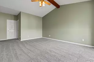 253 Strayhorn Dr, Saint Peters, MO 63376 - Photo 12