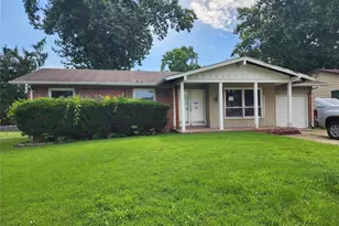 2960 Devonshire Dr, Florissant, MO 63033 - Photo 1