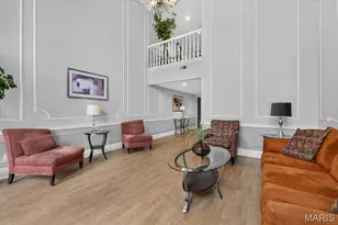 550 Coeur de Royale Dr, Saint Louis, MO 63141 - Photo 2