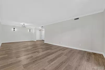 550 Coeur De Royale Drive #408, Saint Louis, MO 63141 - Photo 12
