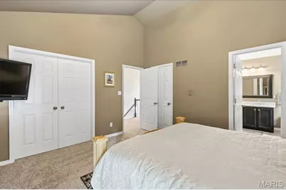 175 Beacon Point Lane, Wildwood, MO 63040 - Photo 34