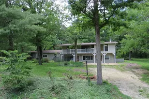 3021 Lake Northwoods Rd, Robertsville, MO 65066 - Photo 2