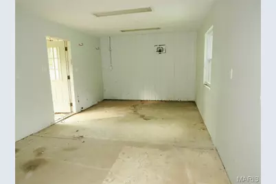 3021 Lake Northwoods Road, Robertsville, MO 65066 - Photo 18