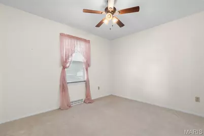 611 W Roosevelt Avenue, Union, MO 63084 - Photo 8