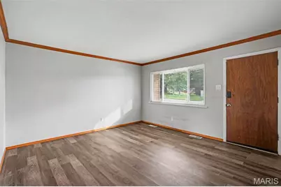 2180 David Drive, Florissant, MO 63031 - Photo 2