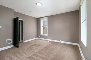 3339 Virginia Ave, Saint Louis, MO 63118 - Photo 22