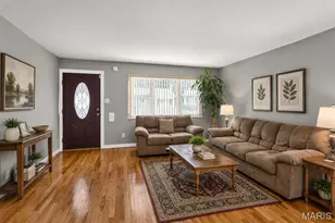 4746 Seibert Ave, Saint Louis, MO 63123 - Photo 8