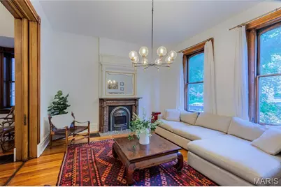 1920 Sidney Street, Saint Louis, MO 63104 - Photo 12