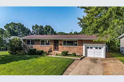 710 Bellarmine Lane, Florissant, MO 63031 - Photo 1