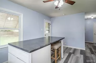 670 Meadow Dr, Saint Clair, MO 63077 - Photo 10