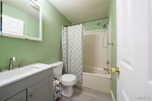 670 Meadow Dr, Saint Clair, MO 63077 - Photo 12