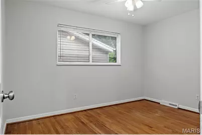 1722 Boneta Avenue, Richmond Heights, MO 63117 - Photo 12