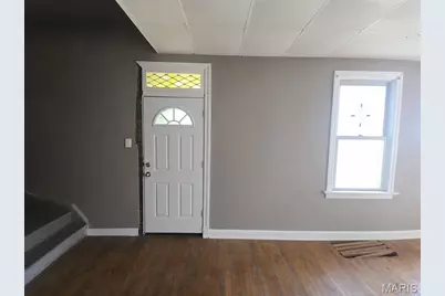 6728 Robbins Avenue, Saint Louis, MO 63133 - Photo 8