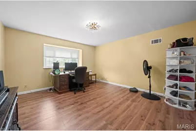 11631 Fallbrook Drive, Town and Country, MO 63131 - Photo 26